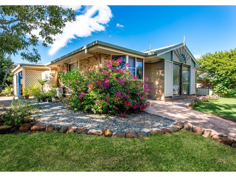 15 Armstrong Street, Wilsonton QLD 4350