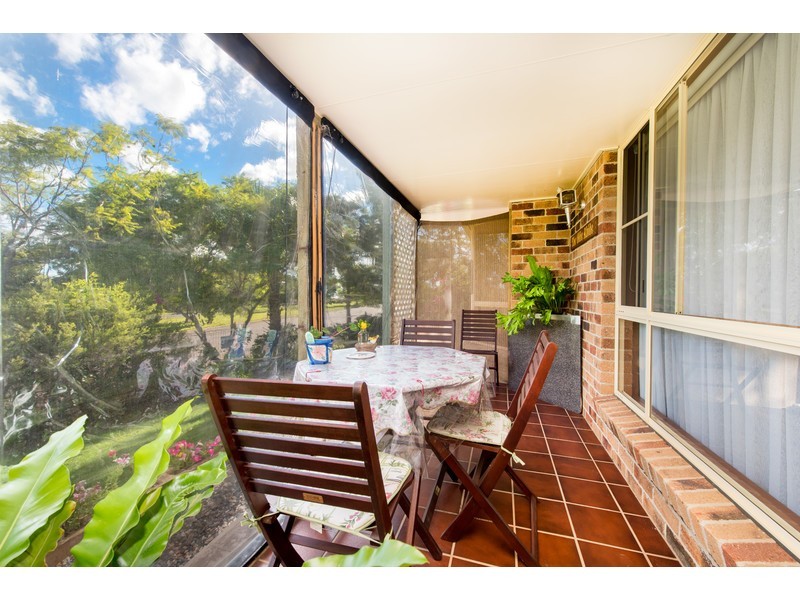 15 Armstrong Street, Wilsonton QLD 4350