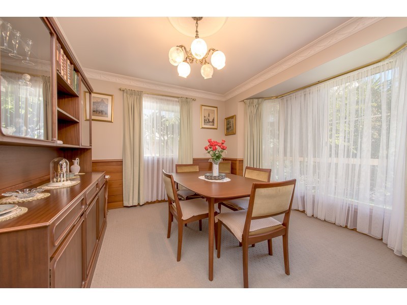 15 Armstrong Street, Wilsonton QLD 4350