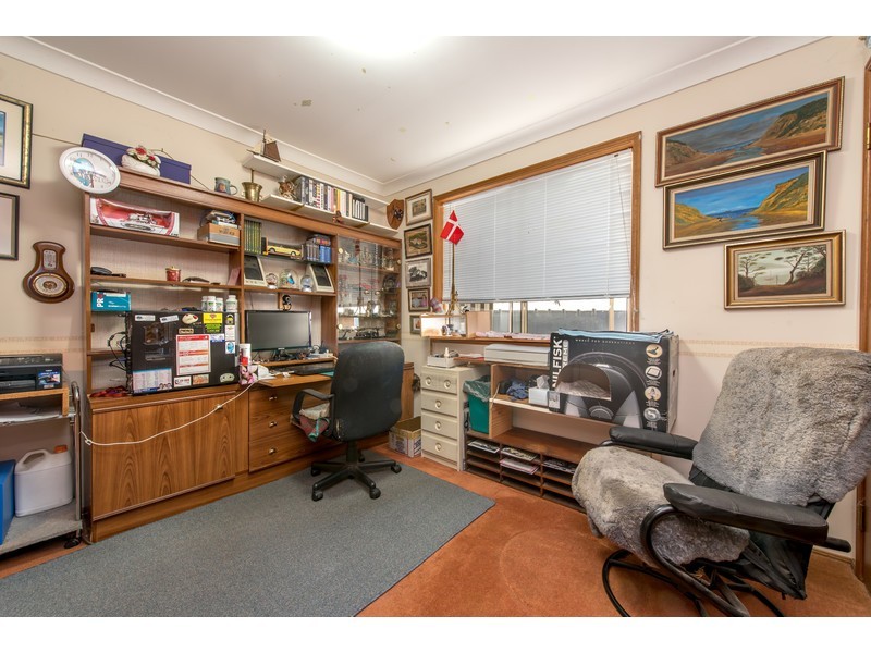 15 Armstrong Street, Wilsonton QLD 4350