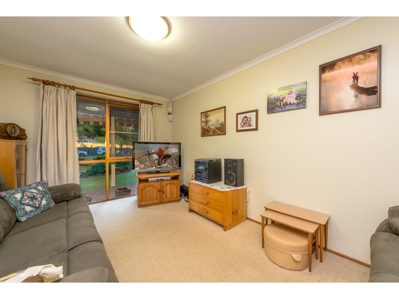 1 Michele Avenue, Highfields QLD 4352