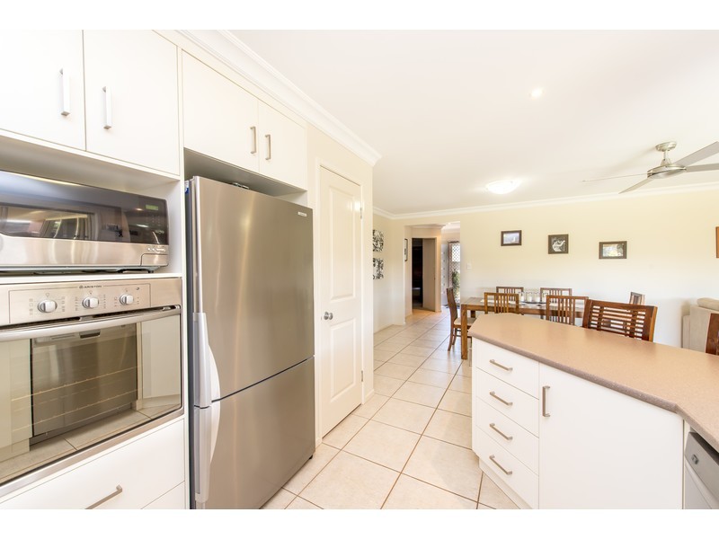 4 Ashford Drive, Wyreema QLD 4352