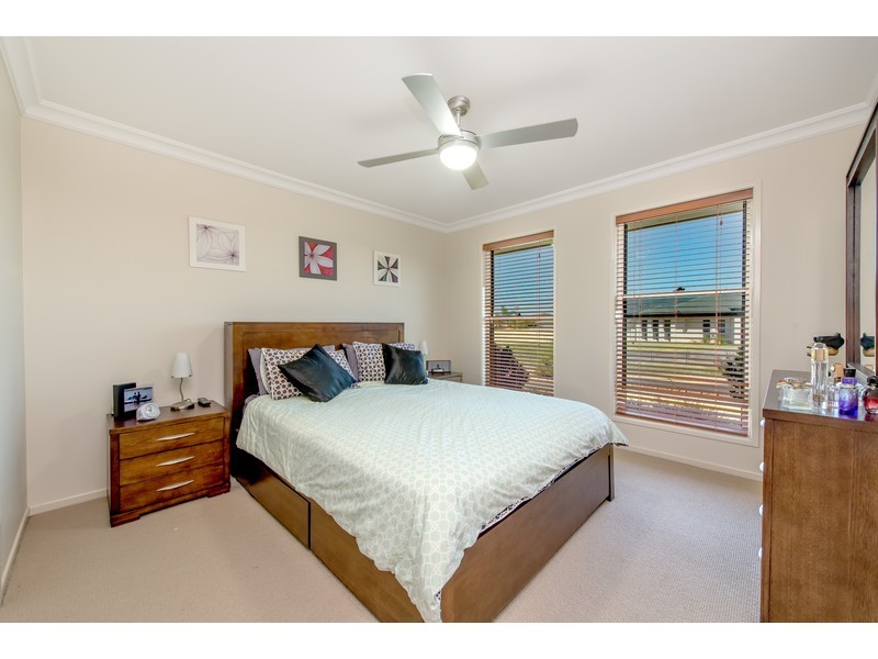 4 Ashford Drive, Wyreema QLD 4352