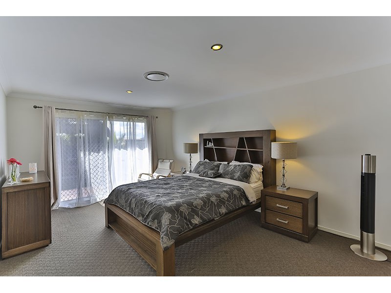 68 Wood Drive, Middle Ridge QLD 4350