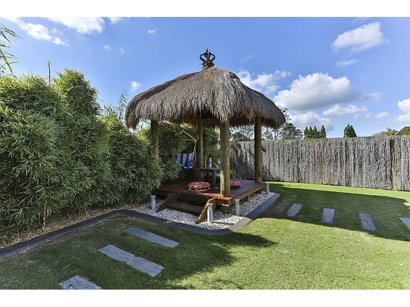 68 Wood Drive, Middle Ridge QLD 4350