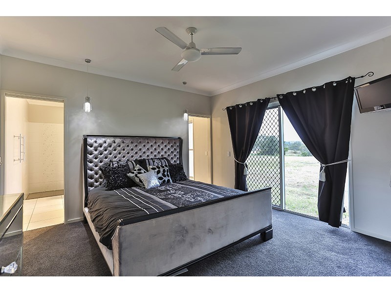 5 Frontier Court, Gowrie Junction QLD 4352