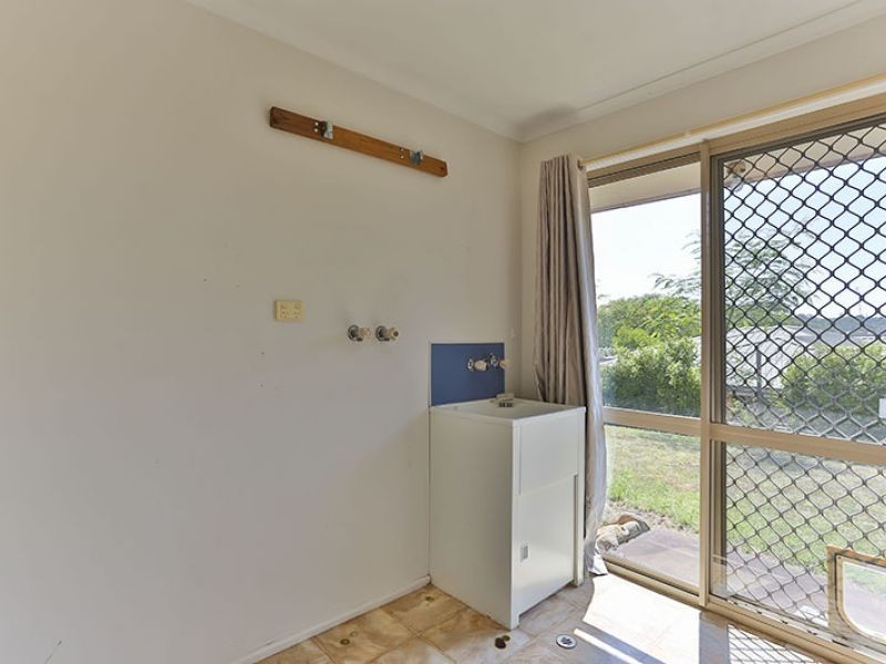 35 Horrocks Crescent, Kearneys Spring QLD 4350