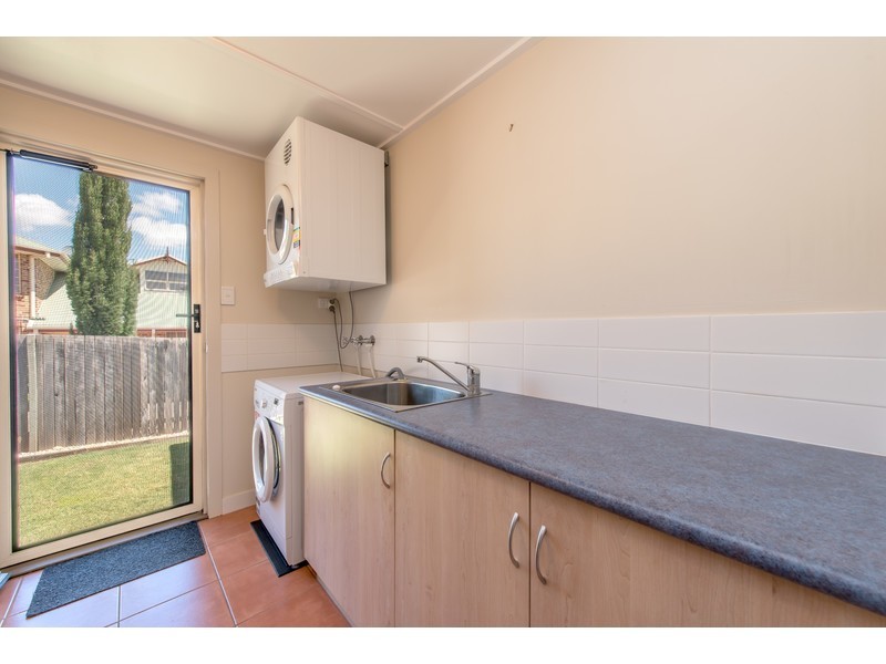 332 Hume Street, Centenary Heights QLD 4350