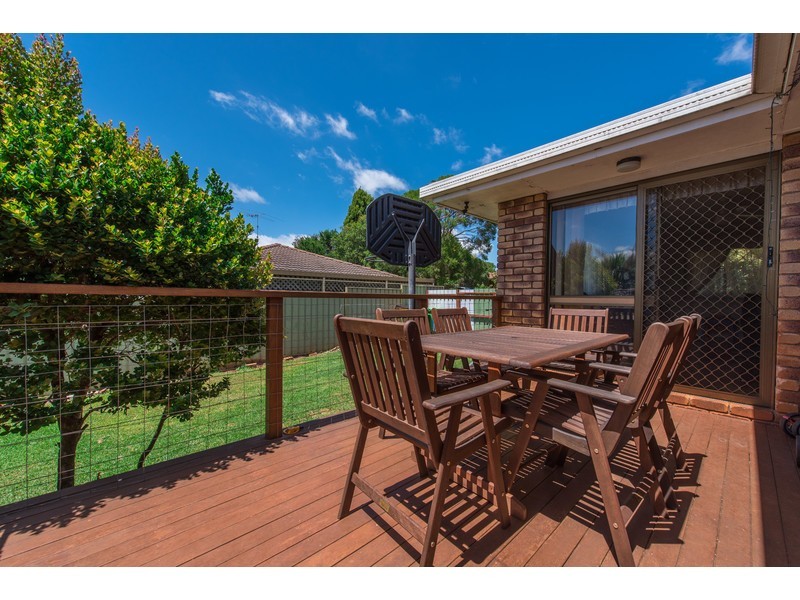 43 Champagne Crescent, Wilsonton Heights QLD 4350