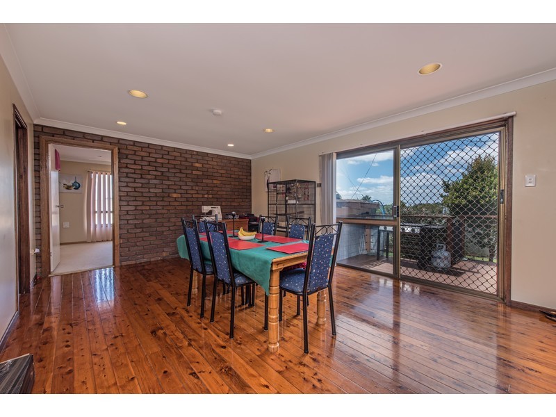 43 Champagne Crescent, Wilsonton Heights QLD 4350