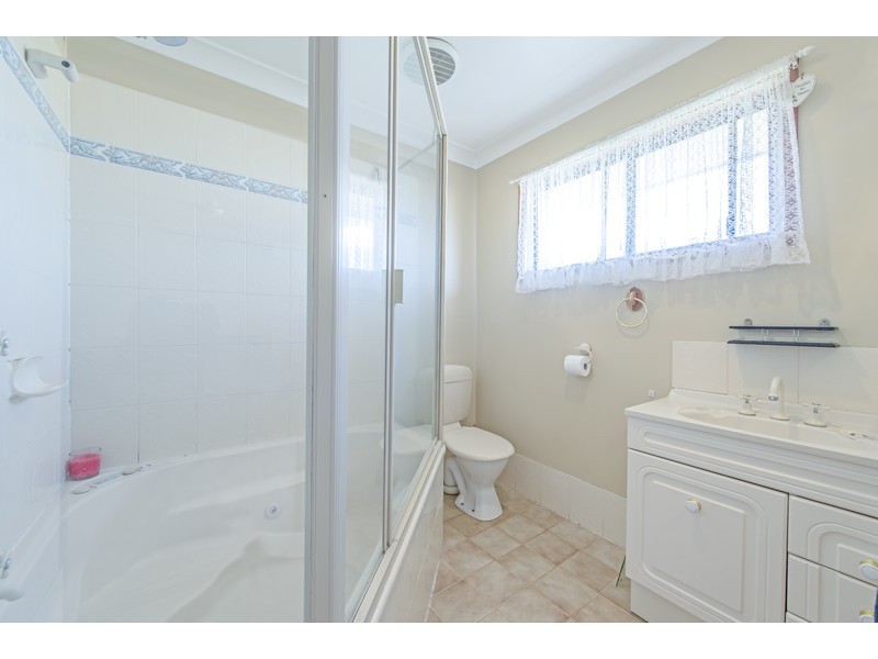 43 Champagne Crescent, Wilsonton Heights QLD 4350