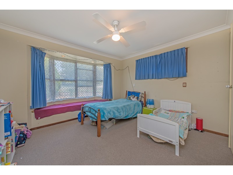 43 Champagne Crescent, Wilsonton Heights QLD 4350