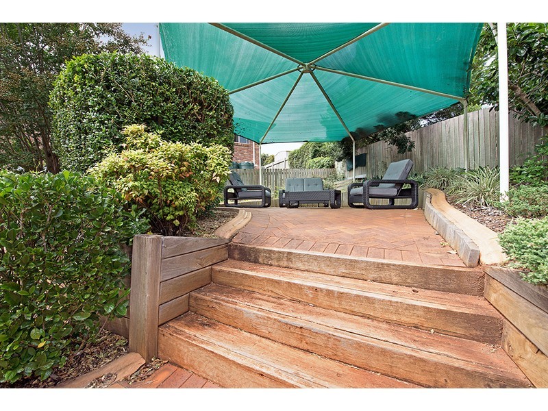 2 Petunia Close, Middle Ridge QLD 4350