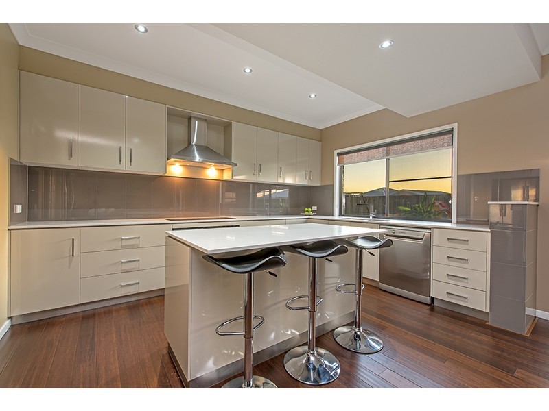 1 Owl Court, Kleinton QLD 4352