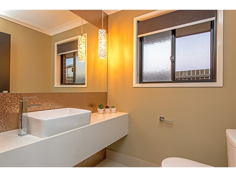 1 Owl Court, Kleinton QLD 4352