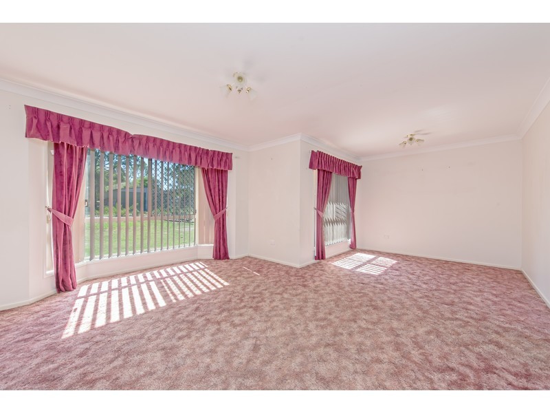 17 Highland Park Road, Meringandan West QLD 4352
