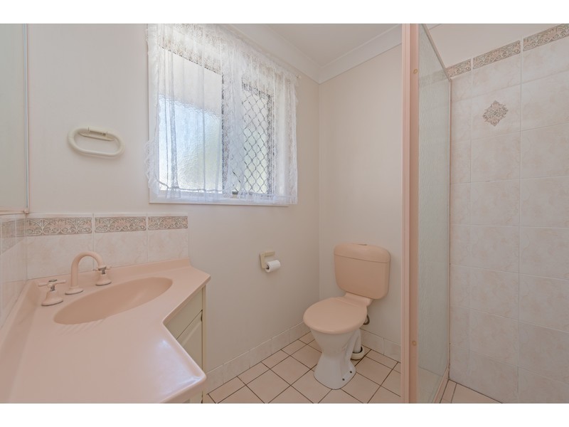 17 Highland Park Road, Meringandan West QLD 4352