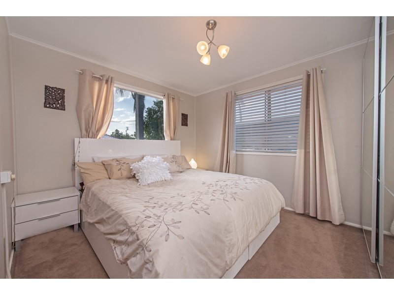 8 Blake Street, Wilsonton QLD 4350