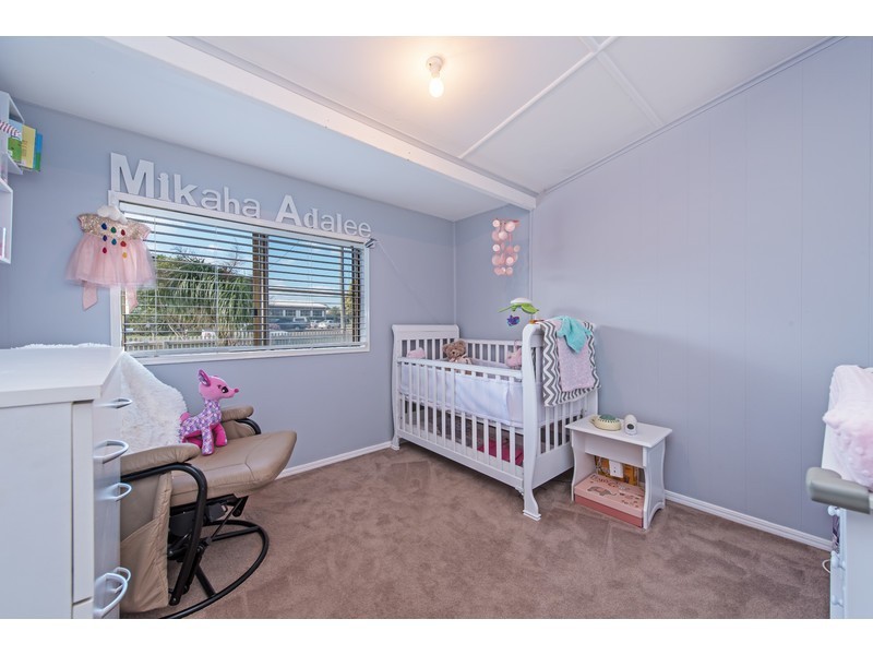 8 Blake Street, Wilsonton QLD 4350