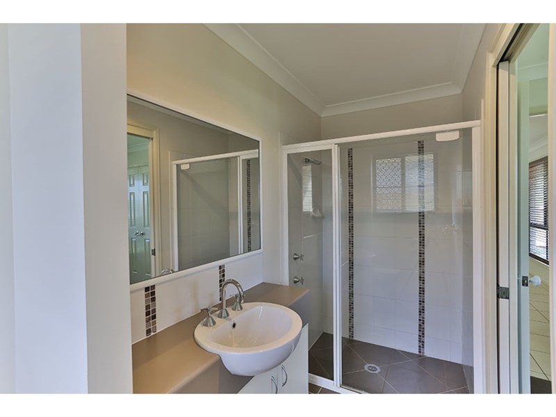 20 John Street, Goombungee QLD 4354