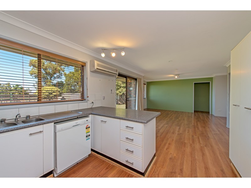 30 Stratford Drive, Wyreema QLD 4352