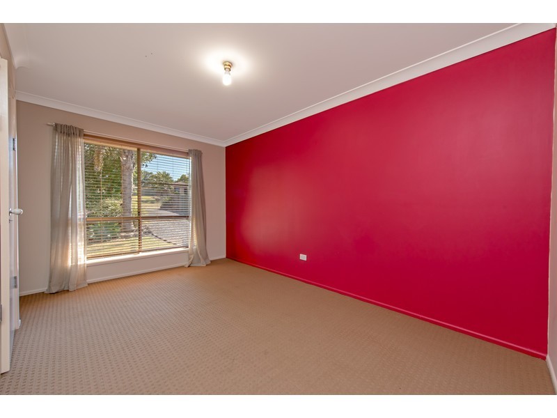 30 Stratford Drive, Wyreema QLD 4352