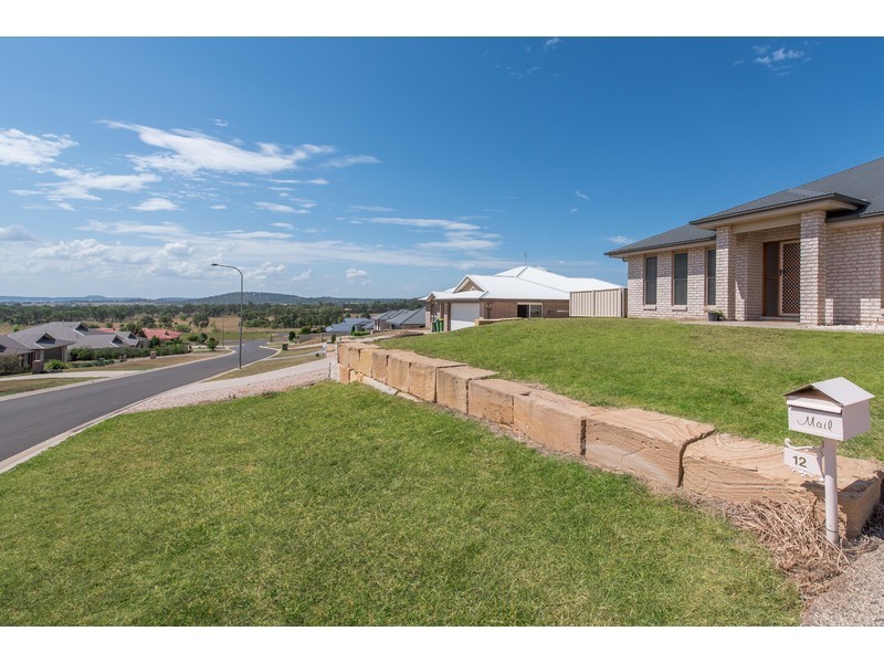 12 Jay Street, Westbrook QLD 4350