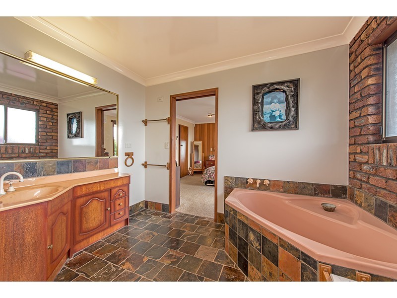 34 Prince Henry Drive, Prince Henry Heights QLD 4350