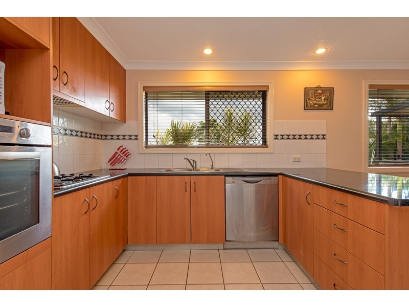 36 Agnes Street, Centenary Heights QLD 4350