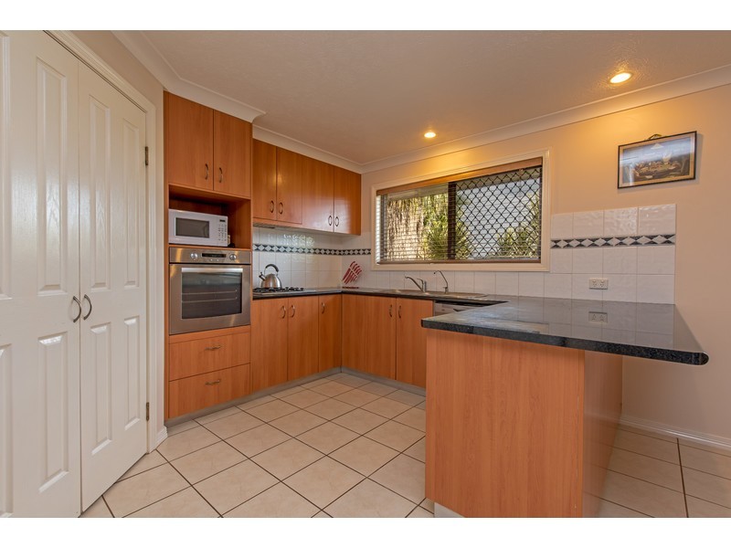 36 Agnes Street, Centenary Heights QLD 4350