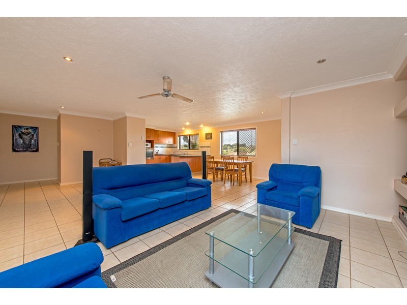 36 Agnes Street, Centenary Heights QLD 4350