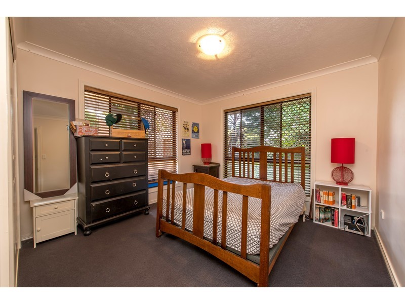 36 Agnes Street, Centenary Heights QLD 4350