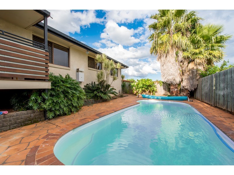 36 Agnes Street, Centenary Heights QLD 4350