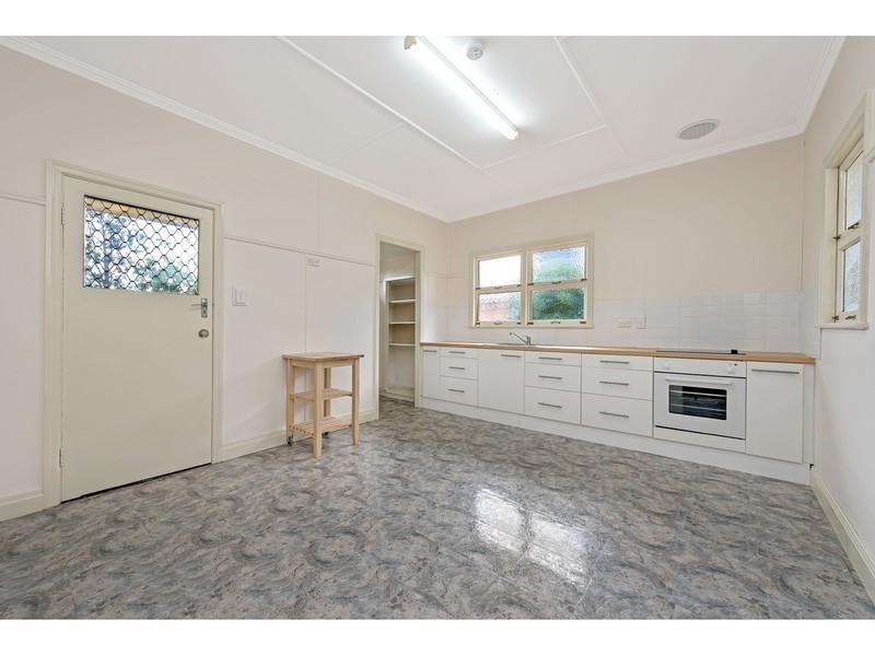 31 Perry Street, Harlaxton QLD 4350