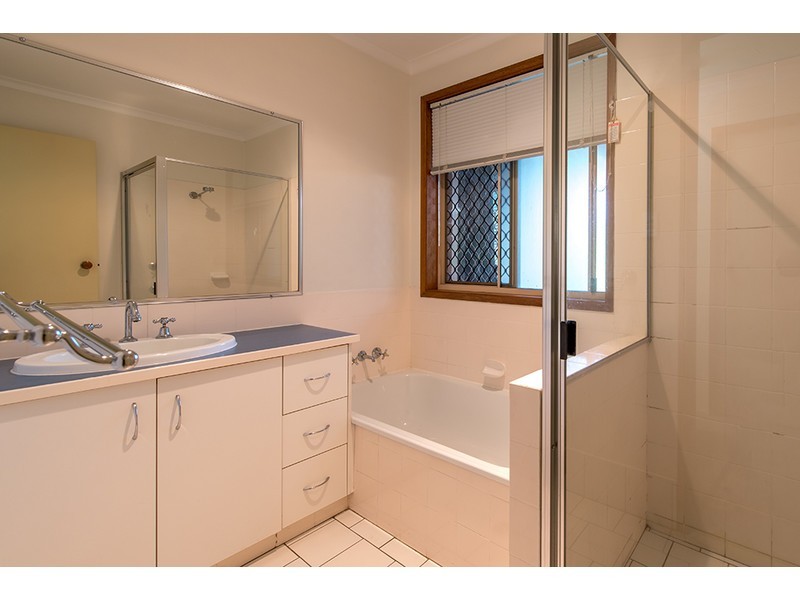 9 Jamieson Court, Darling Heights QLD 4350