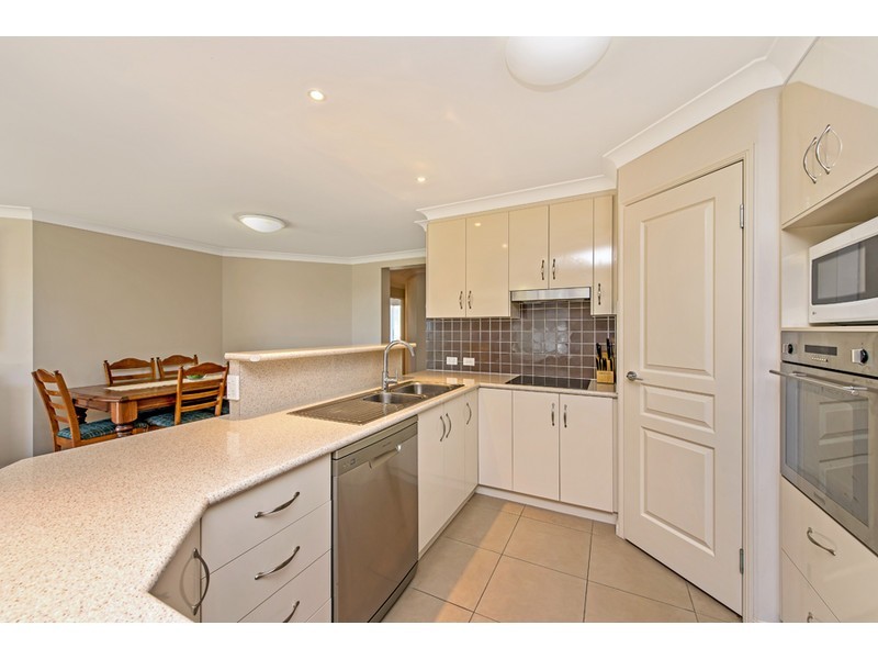 11 Woodville Court, Wyreema QLD 4352