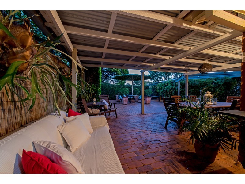 10 Maker Street, Rangeville QLD 4350