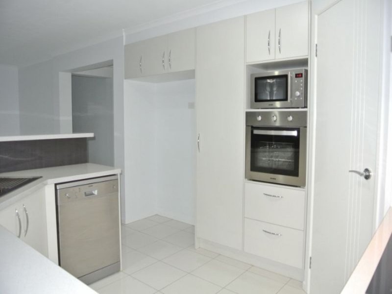 40 Trevean Drive, Highfields QLD 4352