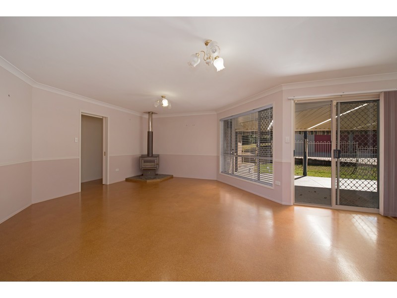 12 Belclaire Drive, Westbrook QLD 4350