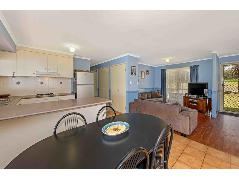 553 Hume Street, Kearneys Spring QLD 4350