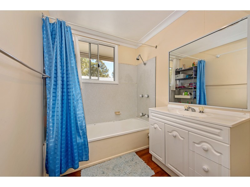 80 Golf Course Road, Goombungee QLD 4354