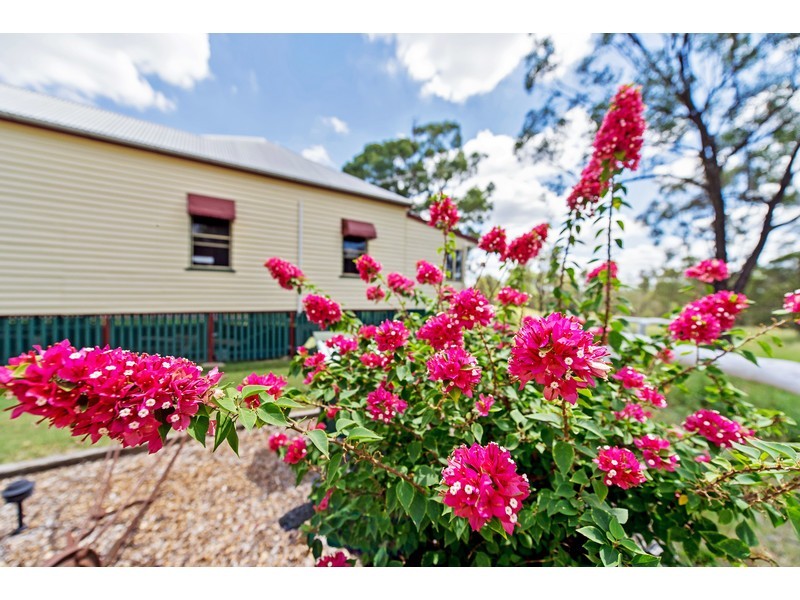 80 Golf Course Road, Goombungee QLD 4354