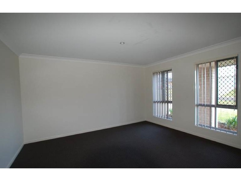 10 Heron Court, Kleinton QLD 4352