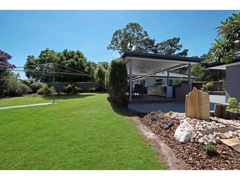 17 Tracey Street, Rangeville QLD 4350