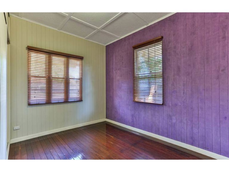 25 Albert Street, Newtown QLD 4350