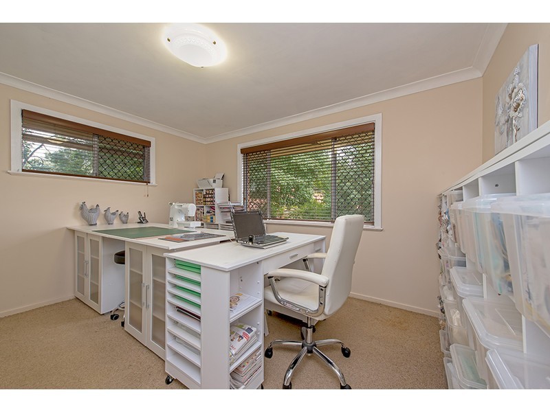 10 Merryl Street, South Toowoomba QLD 4350