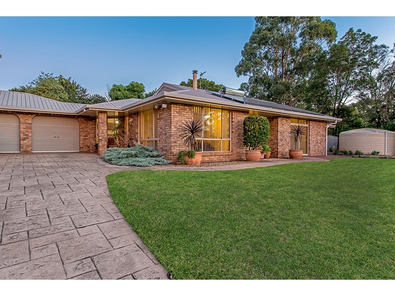 11 Stewart Court, Highfields QLD 4352