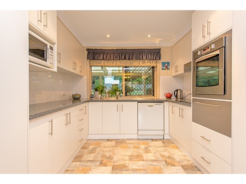 11 Stewart Court, Highfields QLD 4352