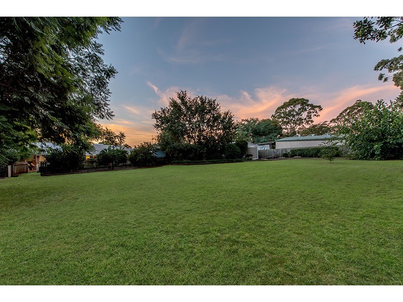 11 Stewart Court, Highfields QLD 4352