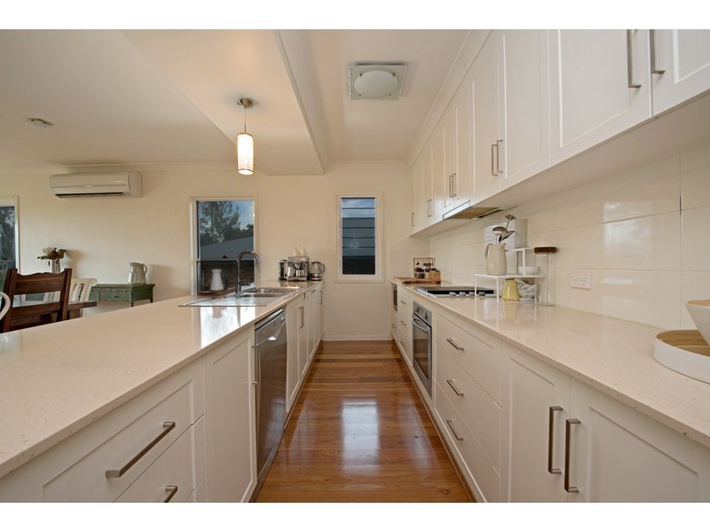 24 Camborne Street, Kleinton QLD 4352